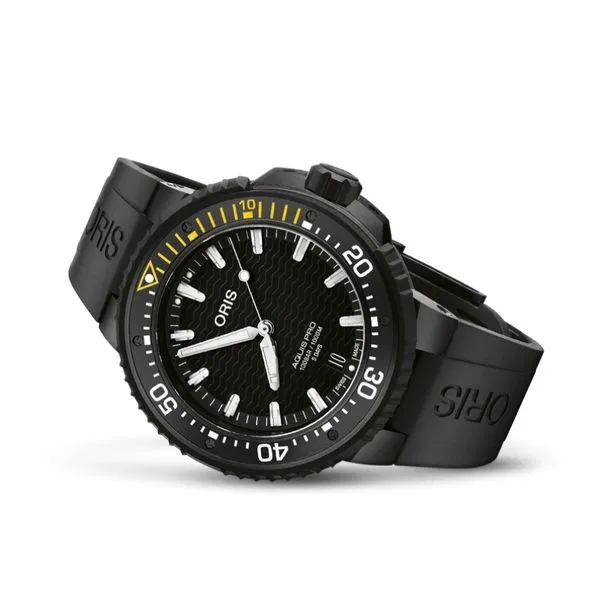 Oris Aquis Pro Date 49.5mm, Titanium/ Black DLC, Plated, Rubber Strap Kevin's Fine Jewelry Totowa, NJ