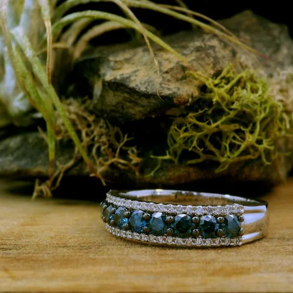 14K White Gold Diamond and Blue Diamond Row Ring Image 5 Kirk & Company Jewelers, Inc Milford, OH