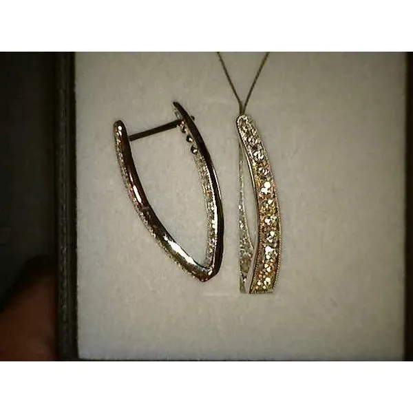 Earrings Kirk & Company Jewelers, Inc Milford, OH