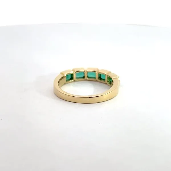 18K Yellow Gold Emerald Bezel Set Band Image 3 Kirk & Company Jewelers, Inc Milford, OH