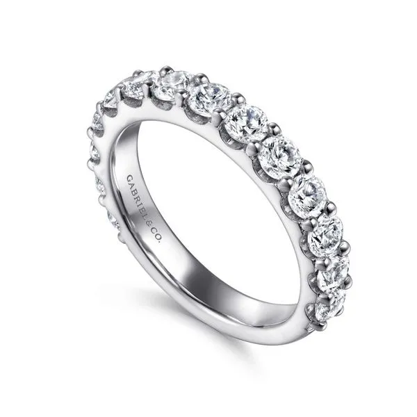 14K White Gold Shared Prong Diamond Wedding Band Image 3 Koerbers Fine Jewelry Inc New Albany, IN