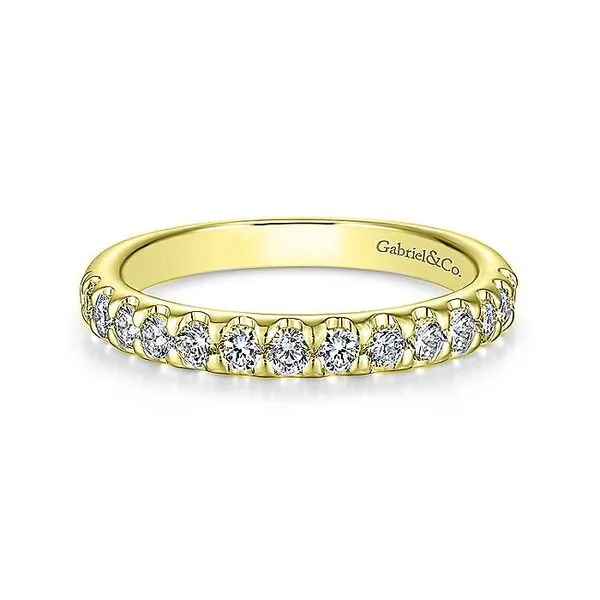 14K Yellow Gold Round 14 Stone Diamond Wedding Band Koerbers Fine Jewelry Inc New Albany, IN