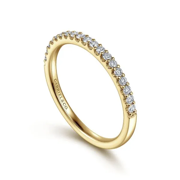14K Yellow Gold Shared Prong Diamond Wedding Band Image 3 Koerbers Fine Jewelry Inc New Albany, IN