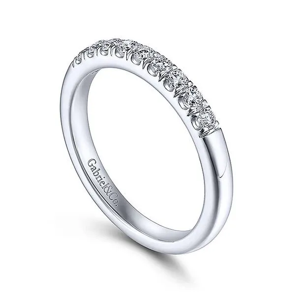 14K White Gold Round 9 Stone Diamond Anniversary Band Image 3 Koerbers Fine Jewelry Inc New Albany, IN