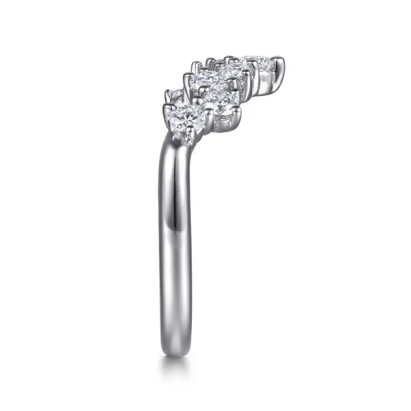 14K White Gold 9 Stone Diamond Wedding Band Image 4 Koerbers Fine Jewelry Inc New Albany, IN