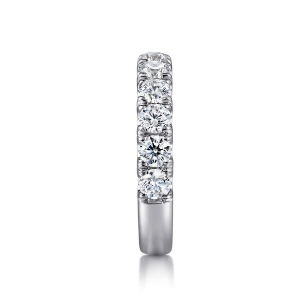 14K White Gold 11 Stone French Pave Set Diamond Wedding Band Image 4 Koerbers Fine Jewelry Inc New Albany, IN