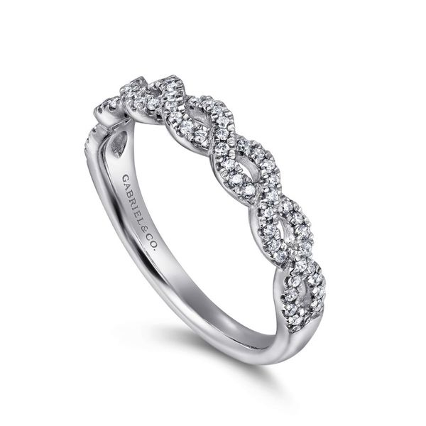 14K White Gold Twisted Diamond Anniversary Band Image 3 Koerbers Fine Jewelry Inc New Albany, IN