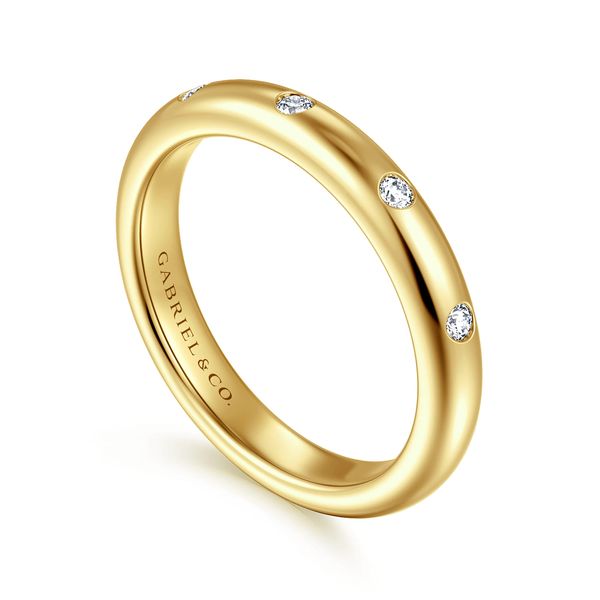 14K Yellow Gold Flush Set 5 Stone Diamond Anniversary Band Image 3 Koerbers Fine Jewelry Inc New Albany, IN