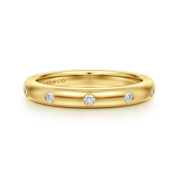 14K Yellow Gold Flush Set 5 Stone Diamond Anniversary Band Koerbers Fine Jewelry Inc New Albany, IN