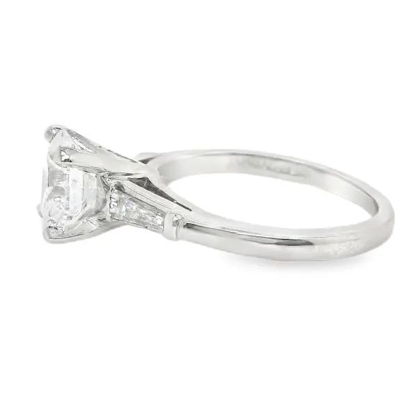 Platinum Three Stone Engagement Ring Image 2 Koerbers Fine Jewelry Inc New Albany, IN