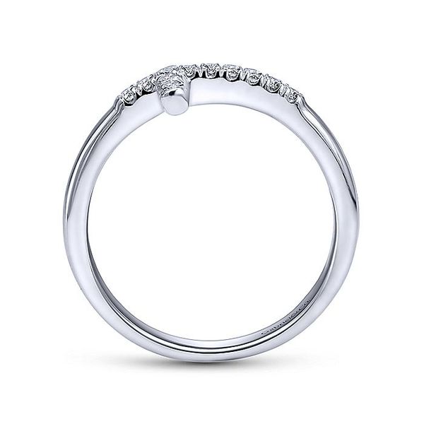 Estate 14K White Gold Sideways Diamond Cross Ring Image 2 Koerbers Fine Jewelry Inc New Albany, IN