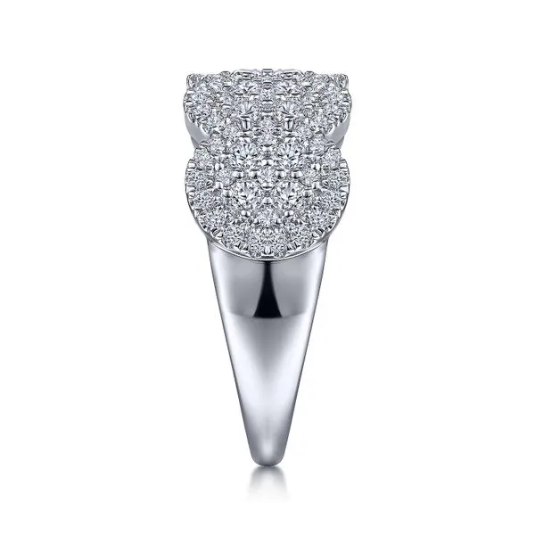 14K White Gold Diamond Cluster Oval Station Ring Image 4 Koerbers Fine Jewelry Inc New Albany, IN
