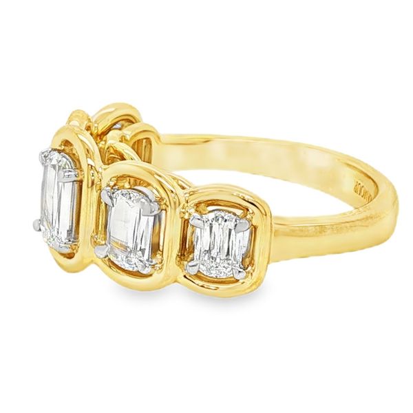 18K Yellow Gold 5 Stone Fashion Ring Image 2 Koerbers Fine Jewelry Inc New Albany, IN