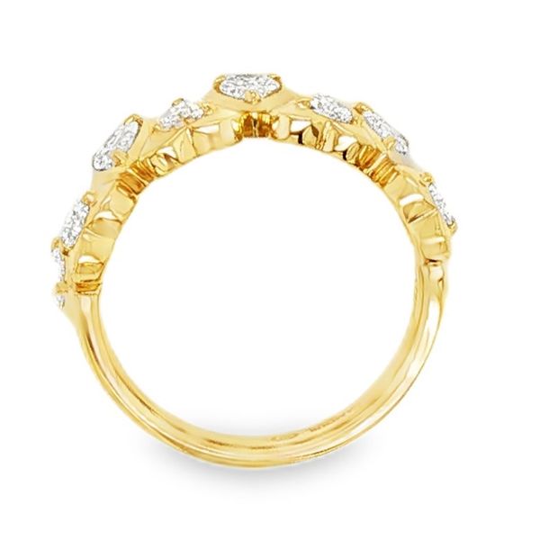 18K Yellow Gold Diamond 8 Stone Fashion Ring Image 3 Koerbers Fine Jewelry Inc New Albany, IN