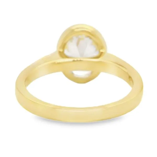 18K Yellow Gold Oval Diamond Engagement Ring Image 3 Koerbers Fine Jewelry Inc New Albany, IN