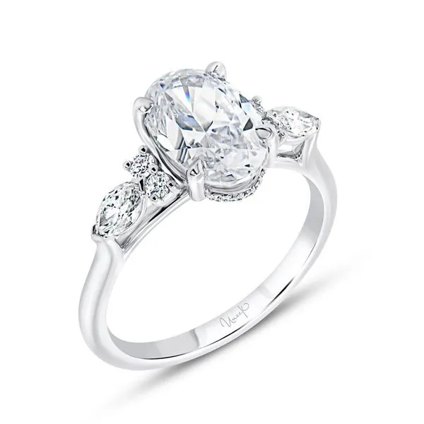 18K White Gold Oval Diamond Engagement Ring Koerbers Fine Jewelry Inc New Albany, IN