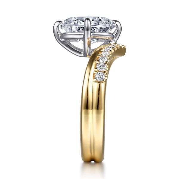 14K White and Yellow Gold Chevron Compass Prong Oval Diamond Engagement Ring Image 4 Koerbers Fine Jewelry Inc New Albany, IN
