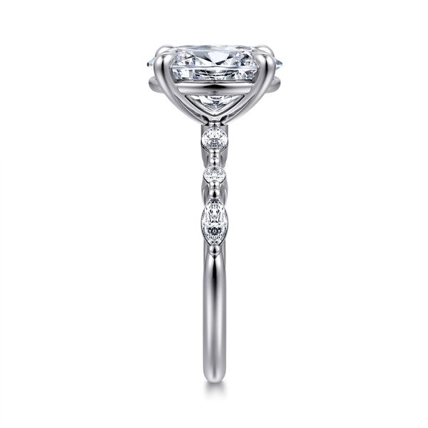 14K White Gold Oval Diamond Engagement Ring Image 4 Koerbers Fine Jewelry Inc New Albany, IN