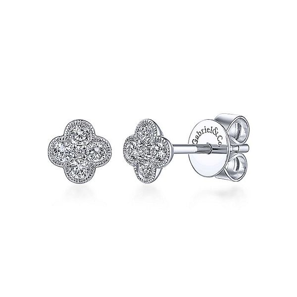 14K White Gold Flower Shaped Diamond Earrings Koerbers Fine Jewelry Inc New Albany, IN