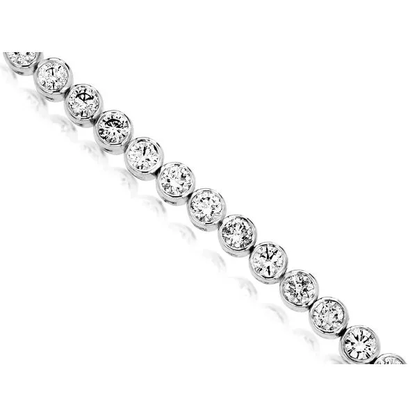 14K White Gold Diamond Tennis Bracelet Koerbers Fine Jewelry Inc New Albany, IN