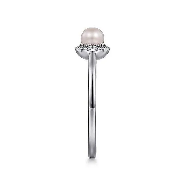 14K White Gold Pearl and Diamond Halo Birthstone Ring Image 4 Koerbers Fine Jewelry Inc New Albany, IN