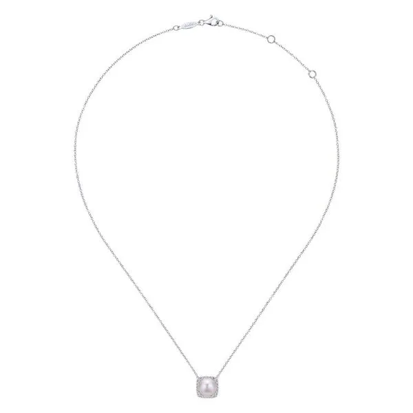 14K White Gold Round Cultured Pearl and Diamond Cushion Halo Pendant Necklace Image 2 Koerbers Fine Jewelry Inc New Albany, IN