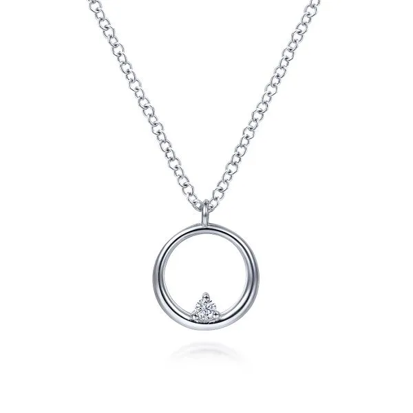 925 Sterling Silver Diamond Circle Pendant Necklace Koerbers Fine Jewelry Inc New Albany, IN