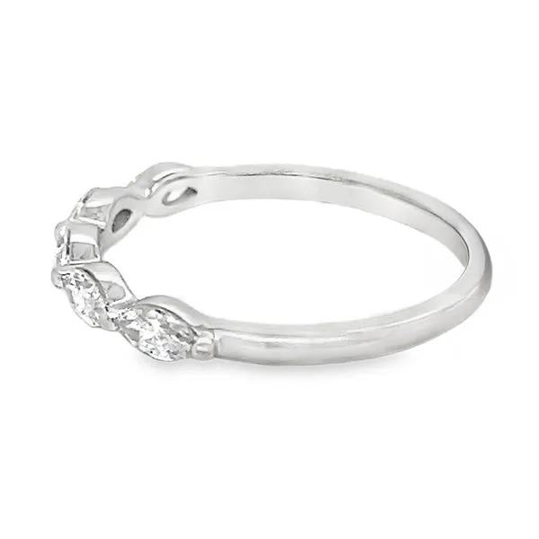 Estate 14K White Gold Diamond Wedding Band Image 2 Koerbers Fine Jewelry Inc New Albany, IN