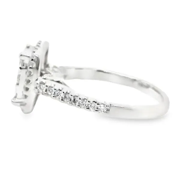 Estate White Gold Halo Diamond Engagement Ring Image 2 Koerbers Fine Jewelry Inc New Albany, IN