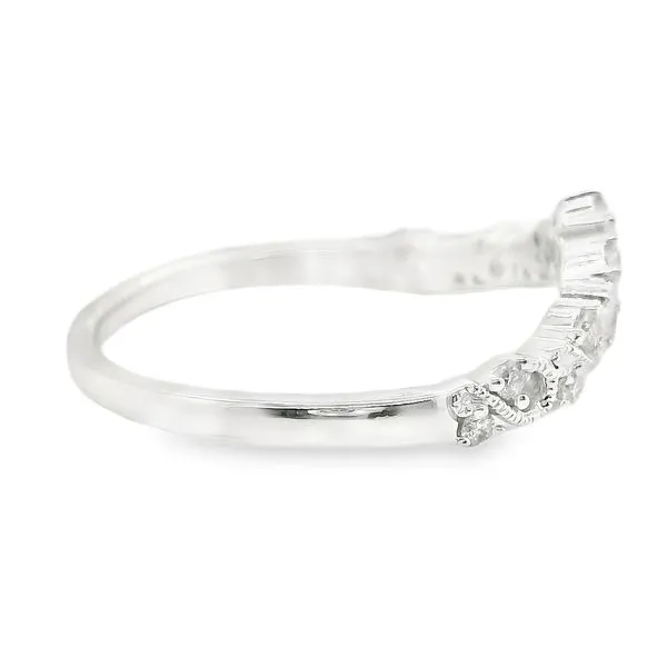 Estate 14K White Gold Diamond Wedding Band Image 4 Koerbers Fine Jewelry Inc New Albany, IN