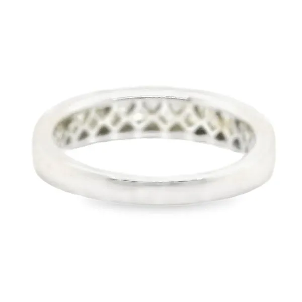 Estate 14K White Gold Princess Cut and Baguette Diamond Band Image 3 Koerbers Fine Jewelry Inc New Albany, IN