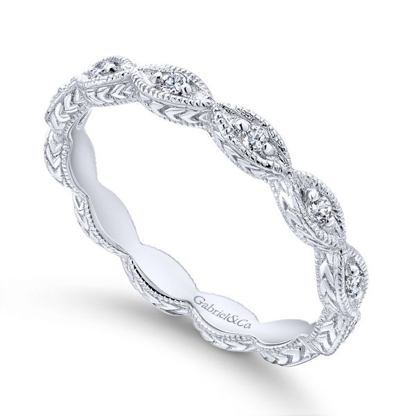 Estate 14K White Gold Diamond Marquise Station Ring Image 3 Koerbers Fine Jewelry Inc New Albany, IN