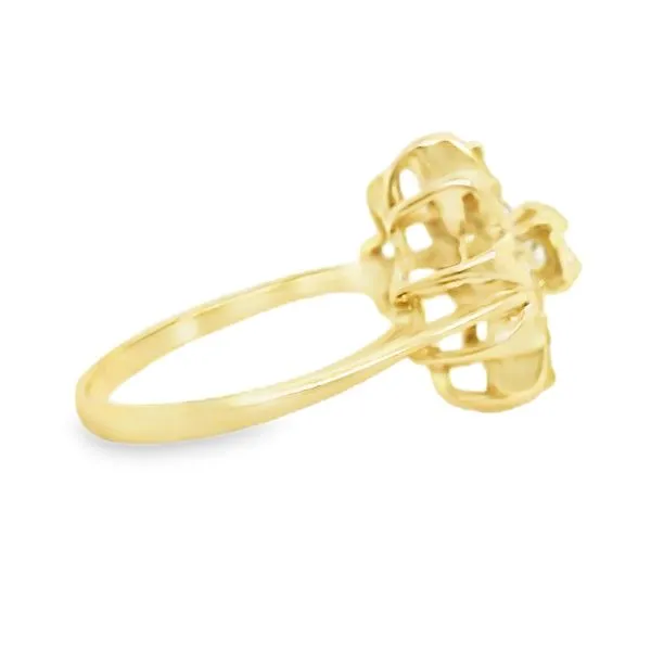 Estate 14K Yellow Gold Small Diamond Vintage Flower Cluster Fashion Ring Image 2 Koerbers Fine Jewelry Inc New Albany, IN