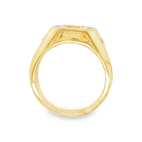 Estate Gent's 18K Yellow Gold Diamond Fashion Ring Image 3 Koerbers Fine Jewelry Inc New Albany, IN