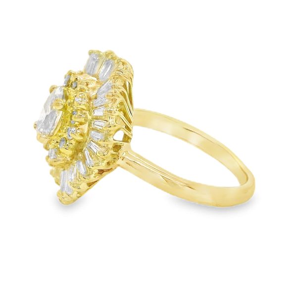 Estate 14K Yellow Gold Diamond Ballerina Fashion Ring Image 2 Koerbers Fine Jewelry Inc New Albany, IN