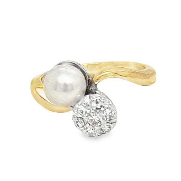 Estate 14K Pearl and Diamond Fashion Ring Koerbers Fine Jewelry Inc New Albany, IN