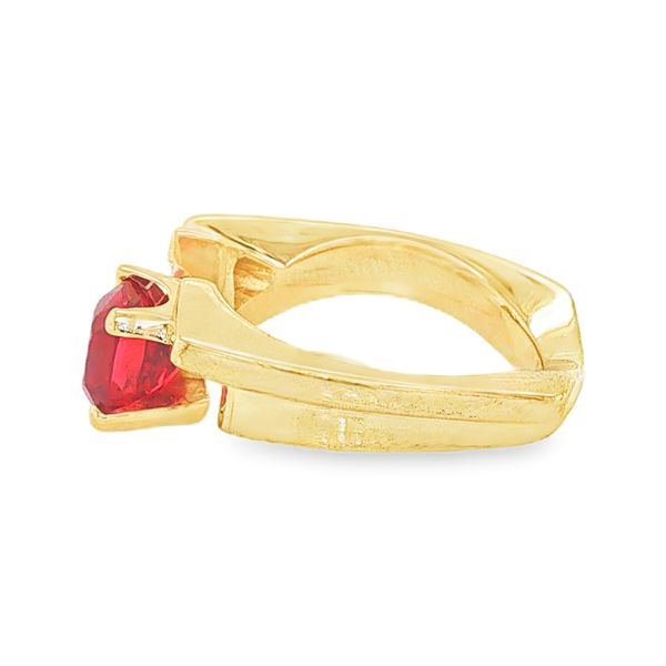 Estate 14K Yellow Gold Diamond and Spinell Fashion Ring Image 2 Koerbers Fine Jewelry Inc New Albany, IN