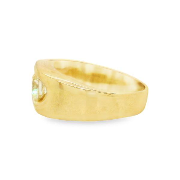 Estate 14K Yellow Gold Diamond Gents Wedding Ring Image 2 Koerbers Fine Jewelry Inc New Albany, IN