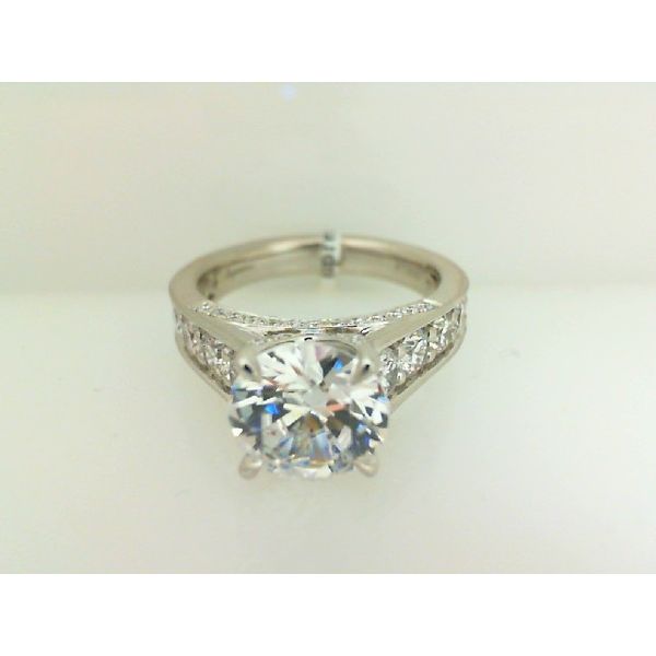 Ring Komara Jewelers Canfield, OH