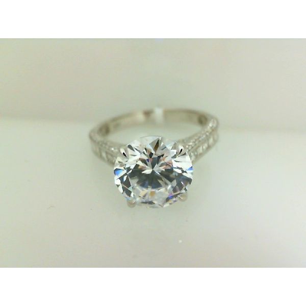 Ring Komara Jewelers Canfield, OH