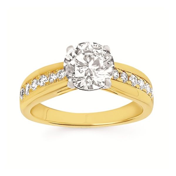 Ring Komara Jewelers Canfield, OH