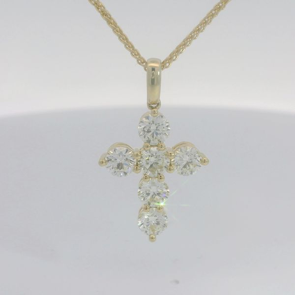 Pendant Komara Jewelers Canfield, OH