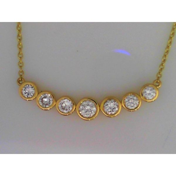 Pendant Image 2 Komara Jewelers Canfield, OH