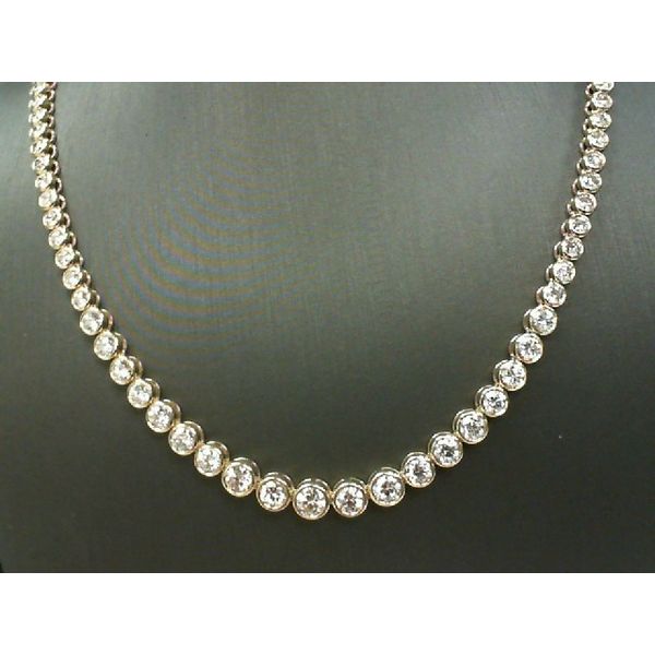 Necklace Komara Jewelers Canfield, OH