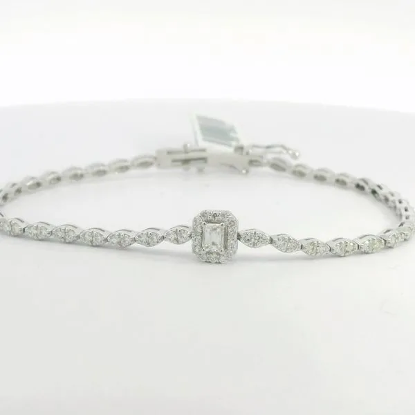 Bracelet Komara Jewelers Canfield, OH