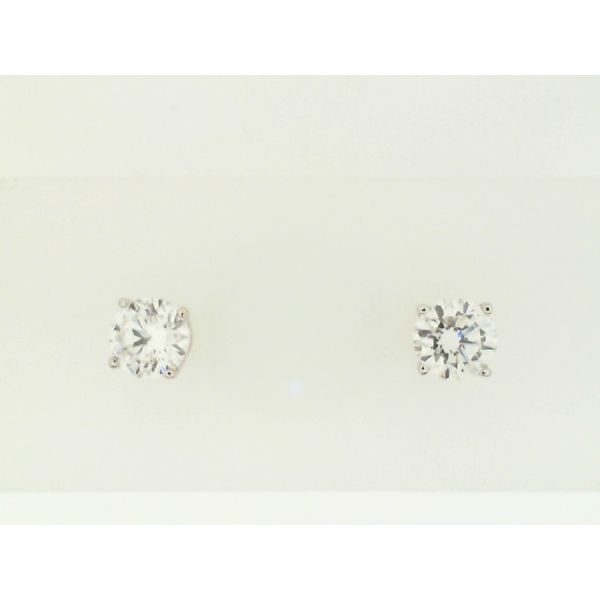Lab Grown Diamond Earrings Komara Jewelers Canfield, OH