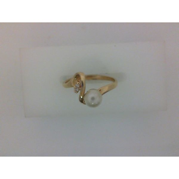 001-300-00004 Komara Jewelers Canfield, OH