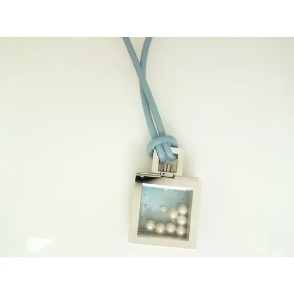 Pendant Komara Jewelers Canfield, OH