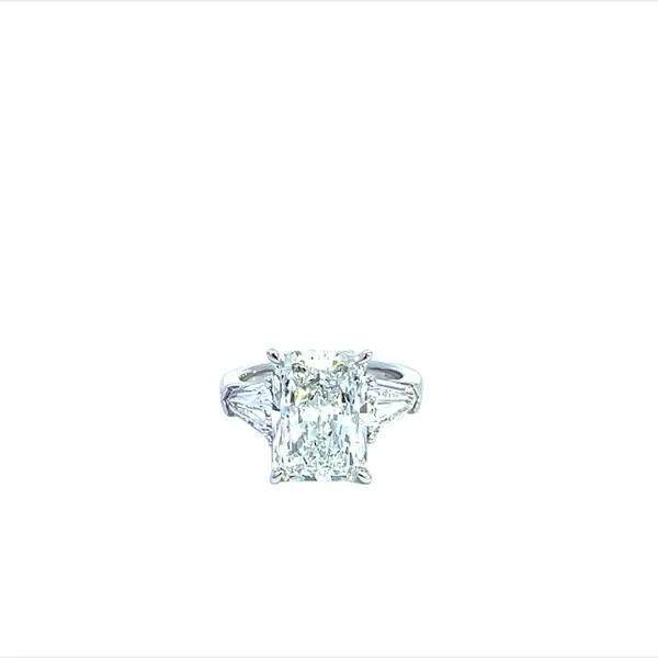 18K Lab-Grown Diamond Engagement Ring Kiefer Jewelers Lutz, FL