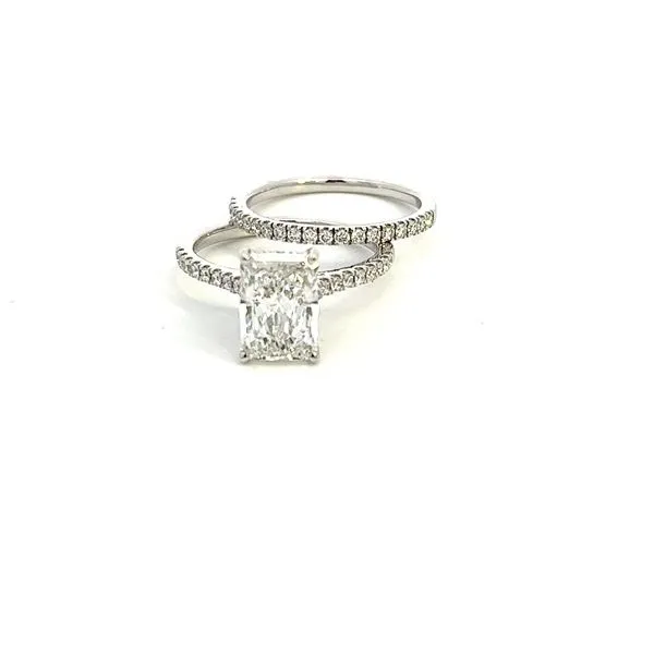 14K Lab Grown Radiant Cut Diamond Engagement Ring Kiefer Jewelers Lutz, FL